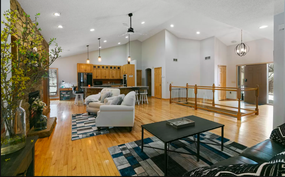Hudson Wis., house with indoor pool 2